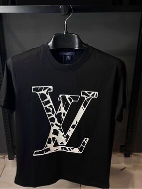 Louis Vuitton Black T-Shirt with White LV Print